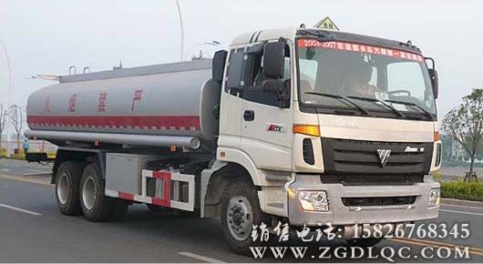 歐曼后雙橋運(yùn)油車