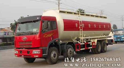 解放前四后八粉粒物料運輸車