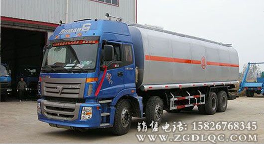 歐曼前四后八加油車(chē)