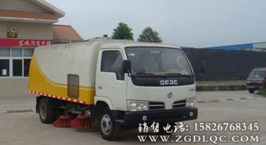東風5071掃路車