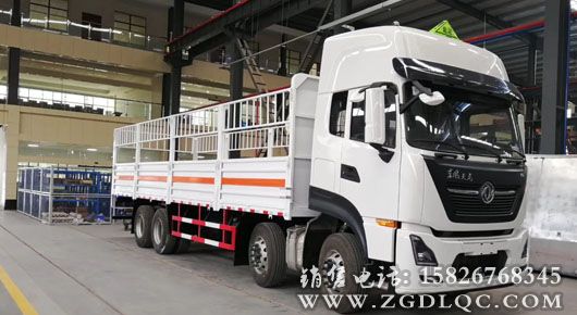 東風天龍前四后八氣瓶車