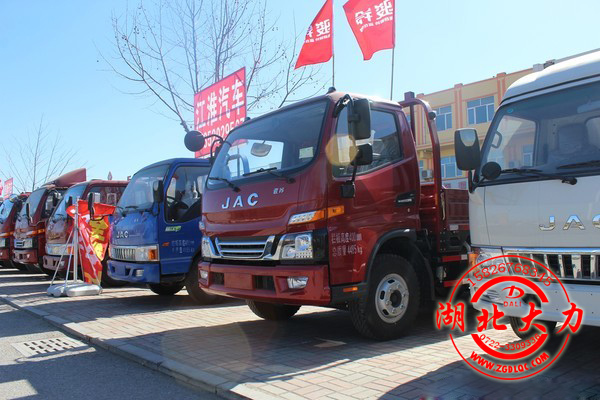 7月1日起輕卡將強(qiáng)制安裝ABS 7月1日起輕卡將強(qiáng)制安裝ABS