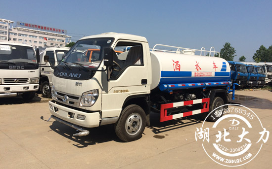 福田時代中馳灑水車 福田時代中馳灑水車