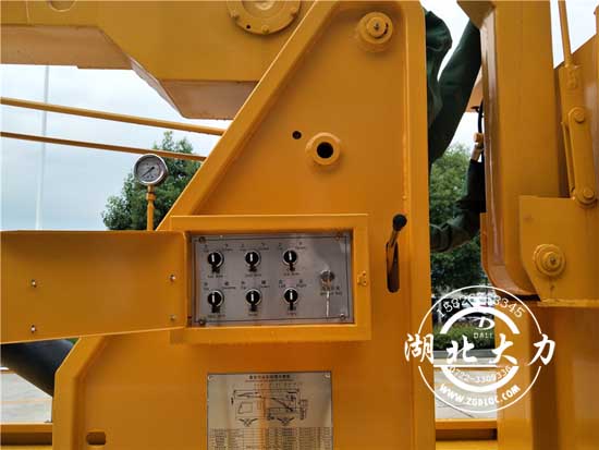 江鈴高空作業(yè)車(chē)細(xì)節(jié)圖 江鈴高空作業(yè)車(chē)細(xì)節(jié)圖