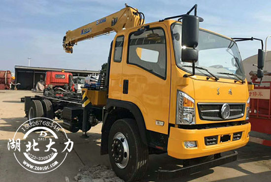 東風(fēng)福瑞卡隨車(chē)吊 東風(fēng)福瑞卡隨車(chē)吊