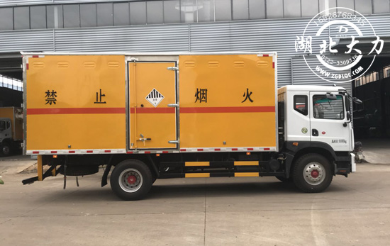 東風(fēng)D9防爆車 東風(fēng)D9防爆車